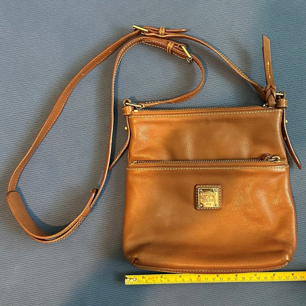 Dooney & Bourke Florentine Leather Small Crossbody in Natural Brown